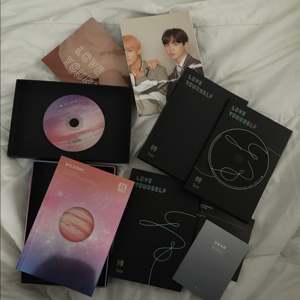 OFFICIAL BTS ALBUMS AND POSTERS